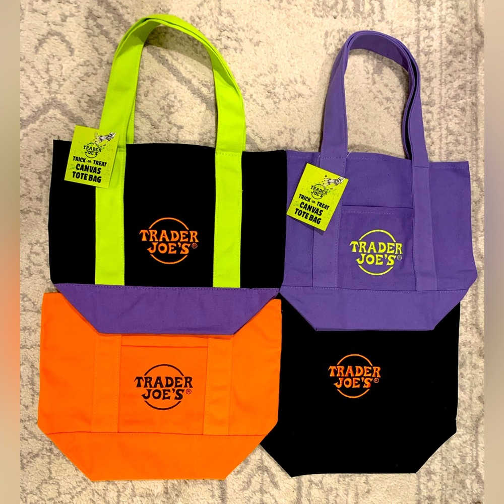 NWT Trader Joe’s Halloween Mini Canvas Bag (Set of 4)